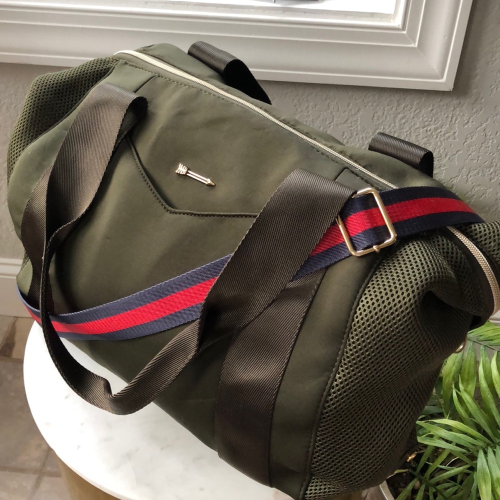๐ Stella & Dot Olive Crush It Duffle - Picture 5 of 10